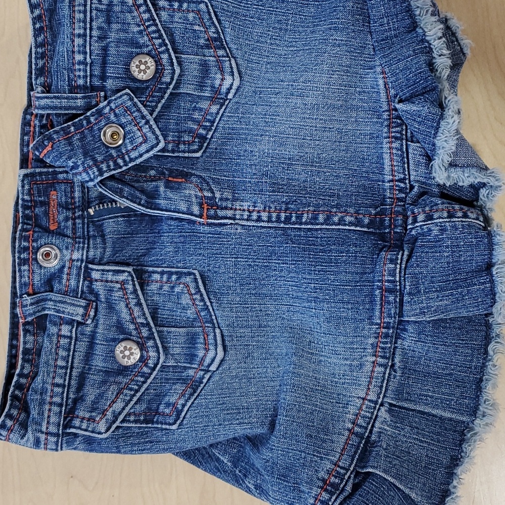 Girls skirt